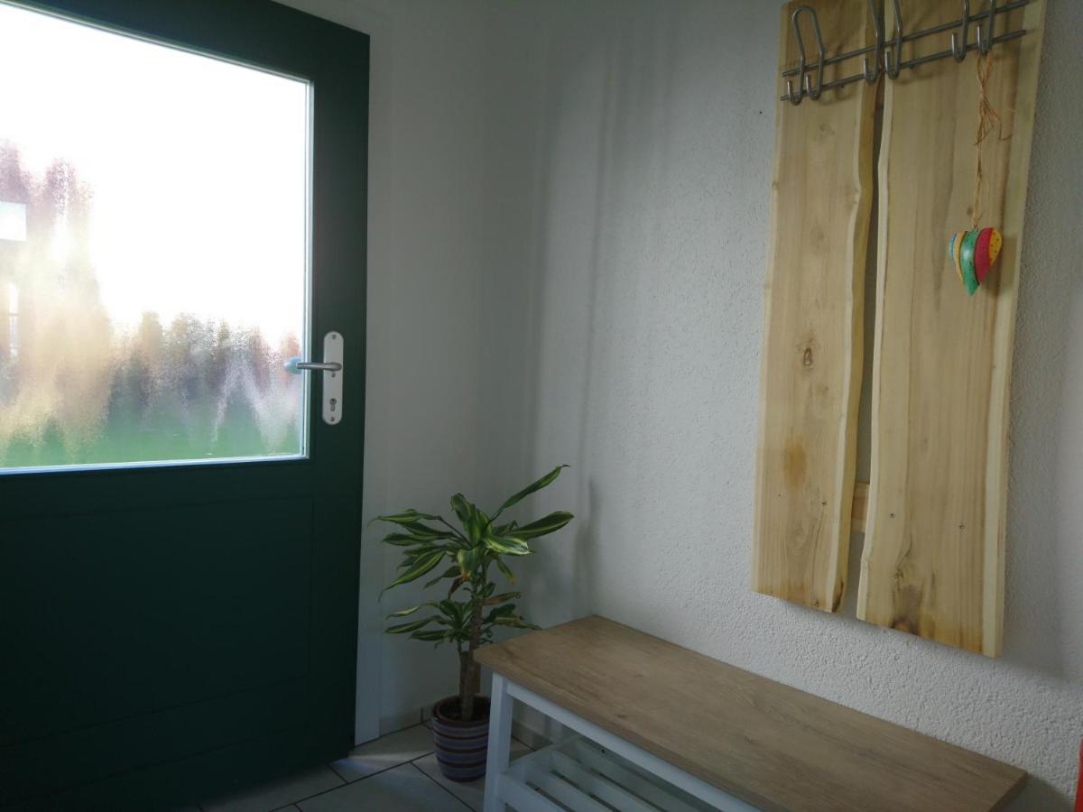 Ferienwohnung Weseraue Holzminden Exterior foto